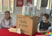 延吉市工信局黨員干部走進園航社區(qū)開展“我為群眾辦實事”實踐活動